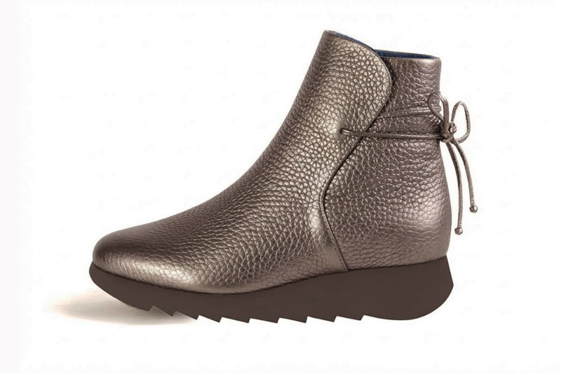 Women's bronze back lace-up ankle boots with square toe and chunky rubber lug sole - Profile view